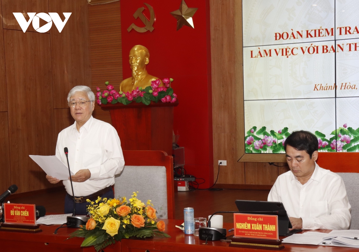 Công bố quyết định kiểm tra của Bộ Chính trị đối với Tỉnh ủy Khánh Hòa